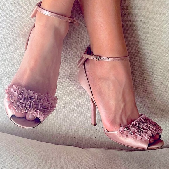 BADGLEY MISCHKA Satin Heels - Picture 8 of 8